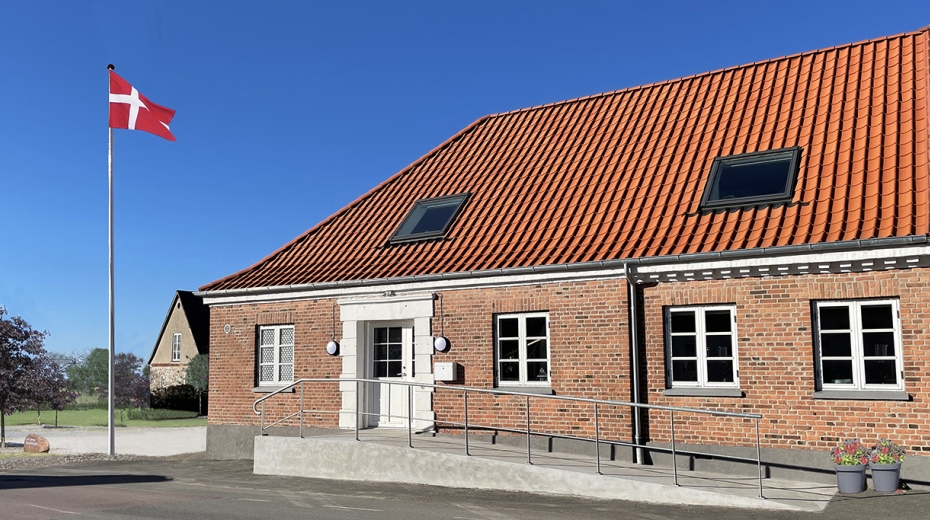 Slots Bjergby Forsamlingshus